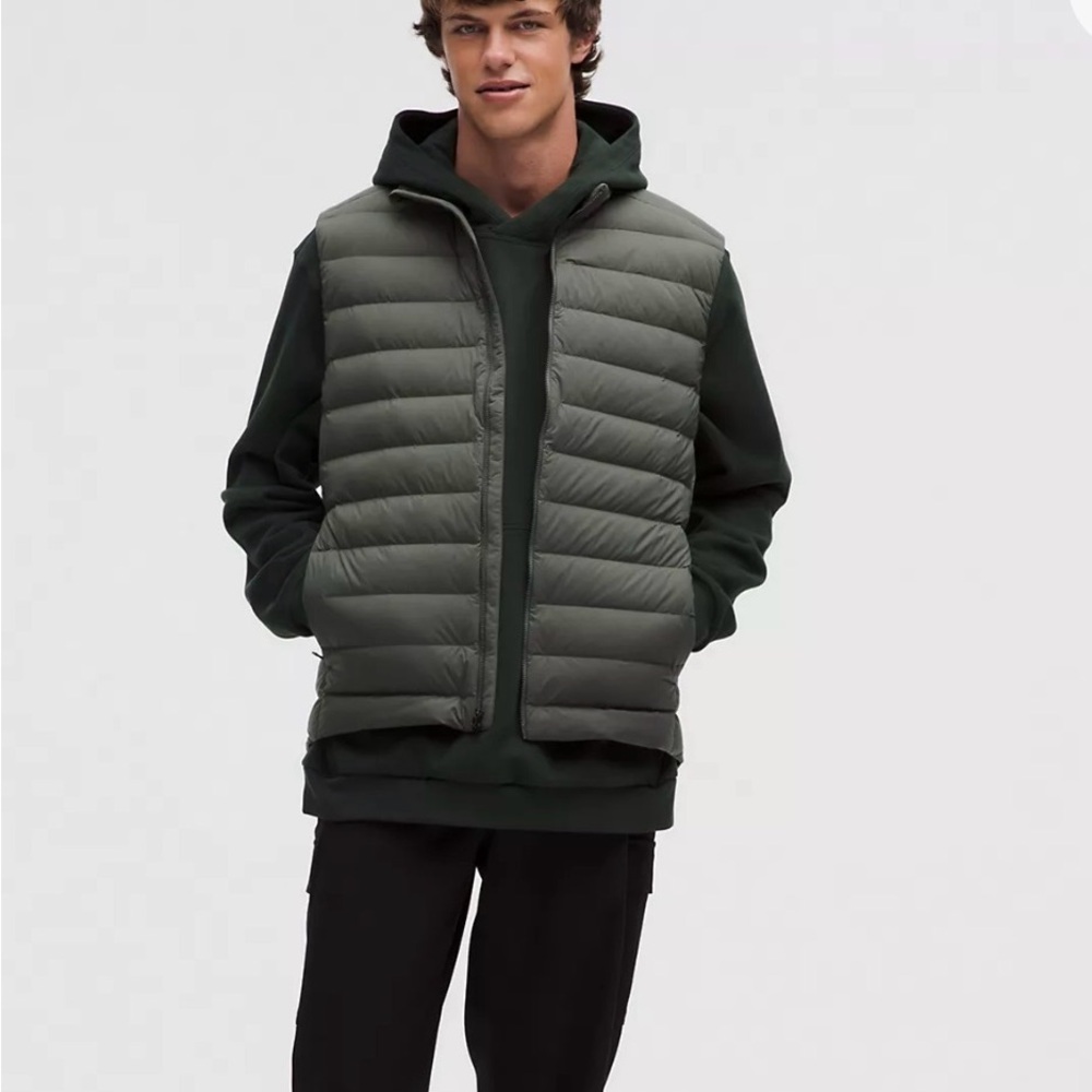 Lululemon L Men's Green Puffer Vest Navigation Down Vest